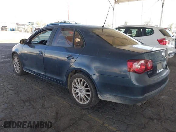 ✅ 2010 Volkswagen Jetta Limited Edition • VIN: 3VWAZ7AJ2AM117407 • Lot: 44726491. Listed on IAAI with 184,873 mi. Free auction sales archive from the USA and detailed vehicle history report at DreamBid. Image 3.