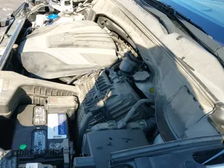 ✅ 2015 Hyundai Santa Fe Limited • VIN: KM8SRDHF7FU093708 • Лот: 43358227. Опубликован ранее на IAAI с пробегом 90 900 миль. Бесплатный доступ к архиву аукционных продаж из США и подробный отчёт об истории автомобиля на DreamBid. Изображение 21.