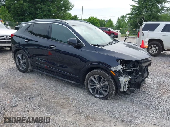 ✅ 2020 Buick Encore GX Essence • VIN: KL4MMFS22LB126208 • Lot: 45006878. Wystawiony na IAAI z przebiegiem 69 091 mil. Bezpłatny archiwum sprzedaży aukcyjnych z USA i szczegółowy raport historii pojazdu na DreamBid. Zdjęcie 1.