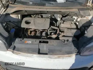 ✅ 2018 Kia Soul • VIN: KNDJN2A26J7605652 • Лот: 94146185. Опубликован ранее на Copart с пробегом 146 499 миль. Бесплатный доступ к архиву аукционных продаж из США и подробный отчёт об истории автомобиля на DreamBid. Изображение 16.