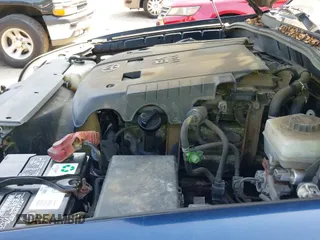 ✅ 2003 Toyota 4Runner SR5 • VIN: JTEBU14R738004351 • Lot: 42868937. Listed on IAAI with 261,463 mi. Free auction sales archive from the USA and detailed vehicle history report at DreamBid. Image 13.