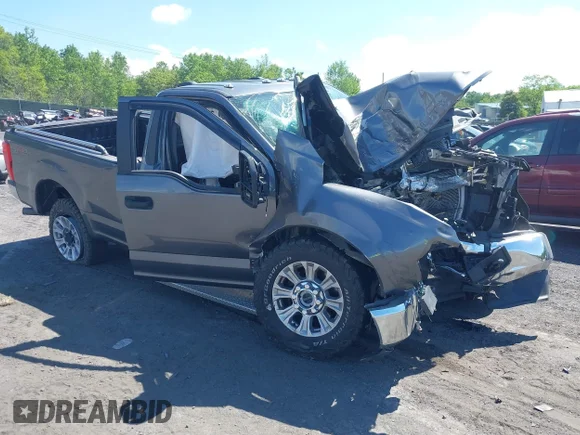 ✅ 2021 Ford F-250 XL • VIN: 1FTBF2B61MEC55902 • Lot: 42387888. Listed on IAAI with Not provided. Free auction sales archive from the USA and detailed vehicle history report at DreamBid. Image 1.