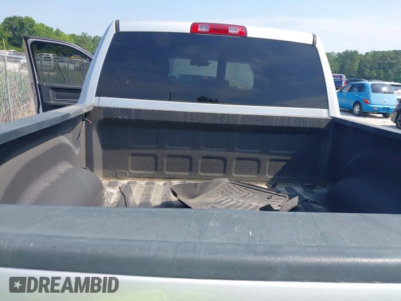 ✅ 2017 Ram 1500 SSV • VIN: 1C6RR7XT8HS553153 • Lot: 42211923. Wystawiony na IAAI z przebiegiem 98 216 mil. Bezpłatny archiwum sprzedaży aukcyjnych z USA i szczegółowy raport historii pojazdu na DreamBid. Zdjęcie 6.