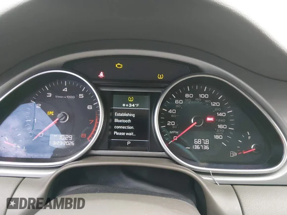 ✅ 2015 Audi Q7 Premium Plus • VIN: WA1LGAFE5FD012044 • Lot: 44667460. Listed on IAAI with 136,736 mi. Free auction sales archive from the USA and detailed vehicle history report at DreamBid. Image 7.