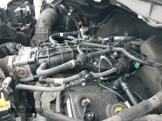 ✅ 2020 Ford Transit Cargo • VIN: 1FTBR1CG7LKB67283 • Lot: 43280697. Wystawiony na IAAI z przebiegiem 79 255 mil. Bezpłatny archiwum sprzedaży aukcyjnych z USA i szczegółowy raport historii pojazdu na DreamBid. Zdjęcie 20.