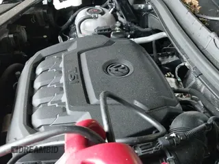 ✅ 2021 Volkswagen Tiguan SE • VIN: 3VV2B7AX2MM096399 • Lot: 42247061. Wystawiony na IAAI z przebiegiem 54 273 mil. Bezpłatny archiwum sprzedaży aukcyjnych z USA i szczegółowy raport historii pojazdu na DreamBid. Zdjęcie 19.