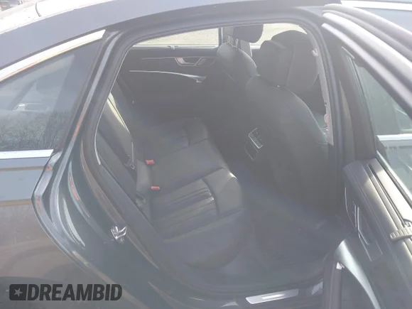 ✅ 2019 Audi A6 Prestige • VIN: WAUM2AF21KN058325 • Lot: 44947722. Listed on IAAI with 73,542 mi. Free auction sales archive from the USA and detailed vehicle history report at DreamBid. Image 8.