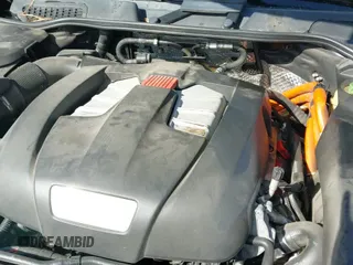 ✅ 2012 Porsche Cayenne S Hybrid • VIN: WP1AE2A28CLA90940 • Лот: 43355033. Опубликован ранее на IAAI с пробегом 163 745 миль. Бесплатный доступ к архиву аукционных продаж из США и подробный отчёт об истории автомобиля на DreamBid. Изображение 19.