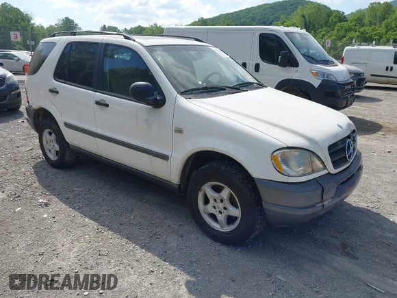 ✅ 1999 Mercedes-Benz M 320/430/500 • VIN: 4JGAB54E3XA127150 • Lot: 45364986. Listed on IAAI with 145,051 mi. Free auction sales archive from the USA and detailed vehicle history report at DreamBid. Image 1.