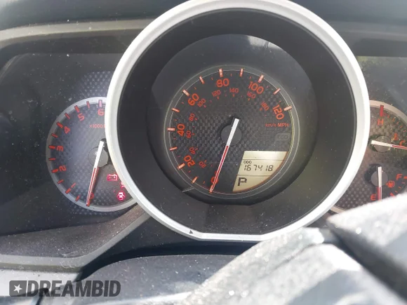 ✅ 2011 Toyota 4Runner SR5 • VIN: JTEZU5JR4B5024079 • Lot: 44543765. Wystawiony na IAAI z przebiegiem 167 418 mil. Bezpłatny archiwum sprzedaży aukcyjnych z USA i szczegółowy raport historii pojazdu na DreamBid. Zdjęcie 7.
