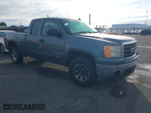✅ 2008 GMC Sierra 1500 Work Truck • VIN: 2GTEC19C981231771 • Лот: 44092724. Опубликован ранее на IAAI с пробегом 147 983 миль. Бесплатный доступ к архиву аукционных продаж из США и подробный отчёт об истории автомобиля на DreamBid. Изображение 1.