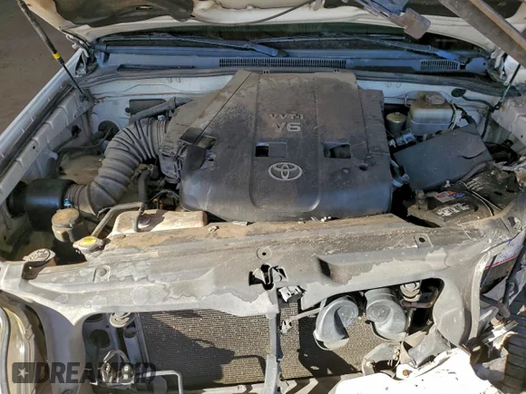 ✅ 2006 Toyota 4Runner SR5 • VIN: JTEZU14R068046119 • Lot: 98956995. Wystawiony na Copart z przebiegiem 272 630 mil. Bezpłatny archiwum sprzedaży aukcyjnych z USA i szczegółowy raport historii pojazdu na DreamBid. Zdjęcie 11.