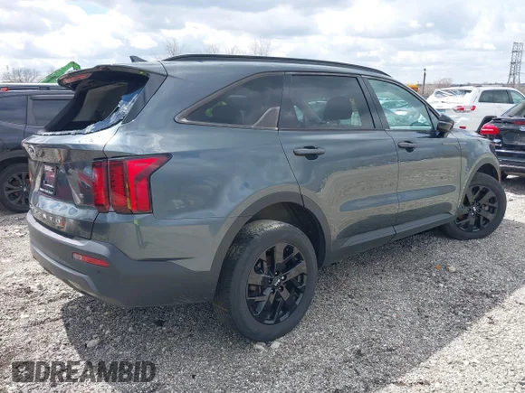 ✅ 2021 Kia Sorento S • VIN: 5XYRLDLC4MG007139 • Lot: 44790640. Wystawiony na IAAI z przebiegiem 68 549 mil. Bezpłatny archiwum sprzedaży aukcyjnych z USA i szczegółowy raport historii pojazdu na DreamBid. Zdjęcie 4.