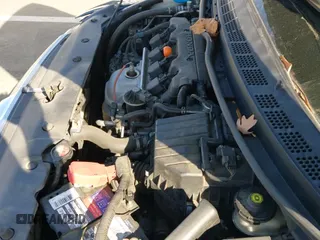 ✅ 2011 Honda Civic LX • VIN: 19XFA1F55BE038463 • Lot: 43657582. Listed on IAAI with 200,418 mi. Free auction sales archive from the USA and detailed vehicle history report at DreamBid. Image 15.