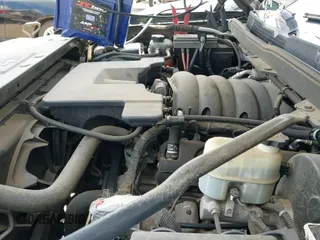 ✅ 2015 Chevrolet Silverado 1500 High Country • VIN: 3GCUKTEJ8FG188415 • Лот: 42199905. Опубликован ранее на IAAI с пробегом 116 050 миль. Бесплатный доступ к архиву аукционных продаж из США и подробный отчёт об истории автомобиля на DreamBid. Изображение 19.