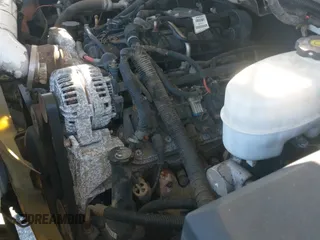 ✅ 2013 GMC Sierra 2500HD SLE • VIN: 1GT120CG1DF213551 • Lot: 43713202. Listed on IAAI with 264,434 mi. Free auction sales archive from the USA and detailed vehicle history report at DreamBid. Image 21.