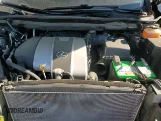 ✅ 2019 Lexus RX 350 • VIN: JTJBZMCA3K2040121 • Lot: 93032825. Wystawiony na Copart z przebiegiem 66 771 mil. Bezpłatny archiwum sprzedaży aukcyjnych z USA i szczegółowy raport historii pojazdu na DreamBid. Zdjęcie 17.