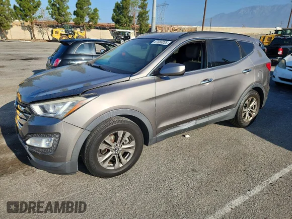 ✅ 2014 Hyundai Santa Fe • VIN: 5XYZU3LB0EG210397 • Лот: 57566026. Опубліковано раніше на Copart з пробігом 244 981 миль. Безкоштовний доступ до архіву аукціонних продажів зі США та докладний звіт про історію автомобіля на DreamBid. Зображення 1.