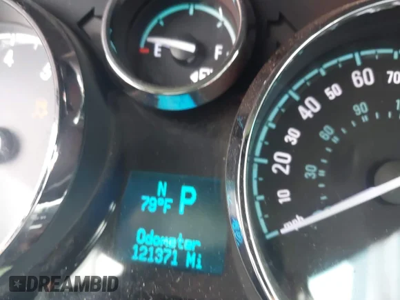 ✅ 2014 Chevrolet Captiva Sport LTZ • VIN: 3GNAL4EKXES659160 • Lot: 45144785. Wystawiony na IAAI z przebiegiem 121 371 mil. Bezpłatny archiwum sprzedaży aukcyjnych z USA i szczegółowy raport historii pojazdu na DreamBid. Zdjęcie 7.