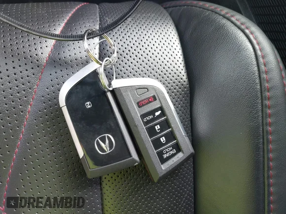 ✅ 2022 Acura MDX Type S • VIN: 5J8YD8H8XNL004385 • Lot: 39976772. Wystawiony na IAAI z przebiegiem 23 784 mil. Bezpłatny archiwum sprzedaży aukcyjnych z USA i szczegółowy raport historii pojazdu na DreamBid. Zdjęcie 11.