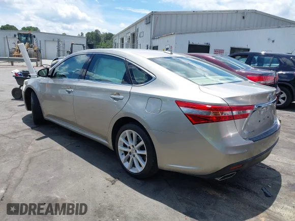 ✅ 2013 Toyota Avalon Limited • VIN: 4T1BK1EB9DU030238 • Lot: 45235727. Wystawiony na IAAI z przebiegiem 235 994 mil. Bezpłatny archiwum sprzedaży aukcyjnych z USA i szczegółowy raport historii pojazdu na DreamBid. Zdjęcie 3.