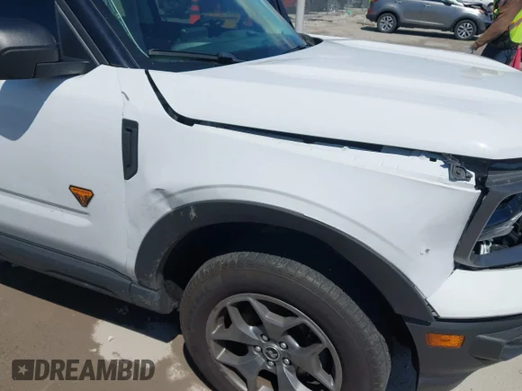 ✅ 2021 Ford Bronco Sport Badlands • VIN: 3FMCR9D98MRA78219 • Лот: 44992159. Опубліковано раніше на IAAI з пробігом 68 207 миль. Безкоштовний доступ до архіву аукціонних продажів зі США та докладний звіт про історію автомобіля на DreamBid. Зображення 6.