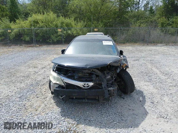 ✅ 2014 Toyota Camry SE • VIN: 4T1BF1FK6EU406821 • Лот: 44784453. Опубліковано раніше на IAAI з пробігом 171 538 миль. Безкоштовний доступ до архіву аукціонних продажів зі США та докладний звіт про історію автомобіля на DreamBid. Зображення 6.