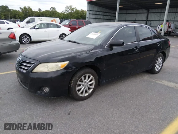 ✅ 2011 Toyota Camry LE • VIN: 4T1BF3EK3BU222106 • Лот: 45318415. Опубликован ранее на IAAI с пробегом 233 076 миль. Бесплатный доступ к архиву аукционных продаж из США и подробный отчёт об истории автомобиля на DreamBid. Изображение 2.