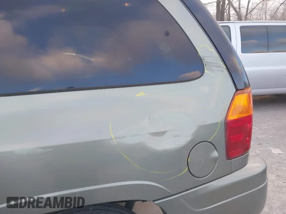 ✅ 2004 GMC Envoy SLT • VIN: 1GKET16S846138341 • Лот: 41250239. Опубліковано раніше на IAAI з пробігом 190 812 миль. Безкоштовний доступ до архіву аукціонних продажів зі США та докладний звіт про історію автомобіля на DreamBid. Зображення 6.
