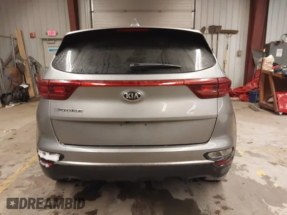 ✅ 2020 Kia Sportage LX • VIN: KNDPMCAC7L7830855 • Lot: 44269494. Wystawiony na IAAI z przebiegiem 58 432 mil. Bezpłatny archiwum sprzedaży aukcyjnych z USA i szczegółowy raport historii pojazdu na DreamBid. Zdjęcie 16.