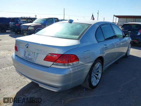 ✅ 2007 BMW 7 Series 750Li • VIN: WBAHN83537DT72703 • Lot: 43910667. Listed on IAAI with 100,680 mi. Free auction sales archive from the USA and detailed vehicle history report at DreamBid. Image 4.
