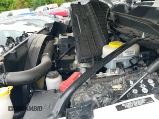 ✅ 2019 Ram 2500 Tradesman • VIN: 3C6UR5CL5KG656100 • Lot: 42421181. Wystawiony na IAAI z przebiegiem 99 337 mil. Bezpłatny archiwum sprzedaży aukcyjnych z USA i szczegółowy raport historii pojazdu na DreamBid. Zdjęcie 19.