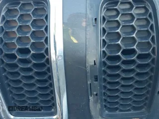 ✅ 2014 Jeep Cherokee Latitude • VIN: 1C4PJMCS3EW146316 • Lot: 43765669. Listed on IAAI with 92,749 mi. Free auction sales archive from the USA and detailed vehicle history report at DreamBid. Image 12.