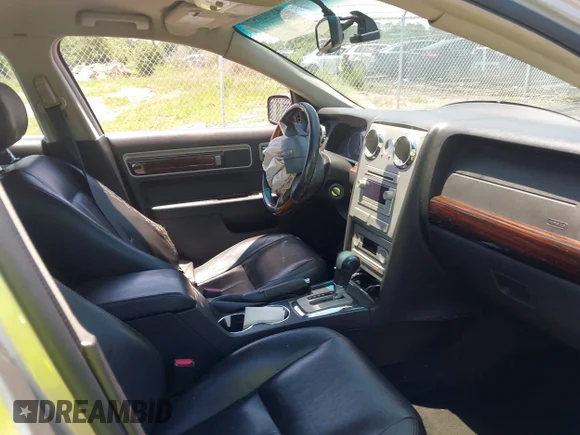 ✅ 2007 Lincoln MKZ • VIN: 3LNHM26T37R659829 • Lot: 45302057. Wystawiony na IAAI z przebiegiem 120 967 mil. Bezpłatny archiwum sprzedaży aukcyjnych z USA i szczegółowy raport historii pojazdu na DreamBid. Zdjęcie 5.