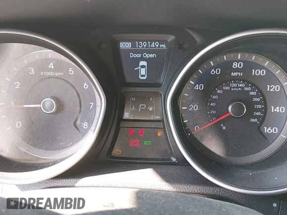 ✅ 2014 Hyundai Elantra • VIN: KMHD35LH3EU177323 • Lot: 44783756. Wystawiony na IAAI z przebiegiem 139 149 mil. Bezpłatny archiwum sprzedaży aukcyjnych z USA i szczegółowy raport historii pojazdu na DreamBid. Zdjęcie 7.