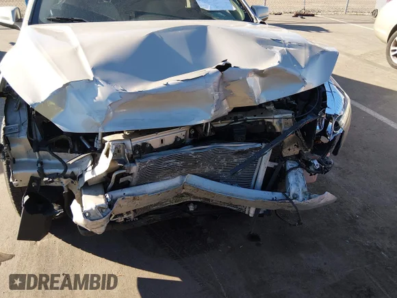 ✅ 2015 Chevrolet Malibu LT • VIN: 1G11C5SL4FF317987 • Lot: 44122902. Wystawiony na IAAI z przebiegiem 115 167 mil. Bezpłatny archiwum sprzedaży aukcyjnych z USA i szczegółowy raport historii pojazdu na DreamBid. Zdjęcie 6.