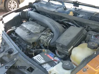 ✅ 2006 Saturn VUE • VIN: 5GZCZ534X6S812173 • Lot: 43128749. Wystawiony na IAAI z przebiegiem 152 984 mil. Bezpłatny archiwum sprzedaży aukcyjnych z USA i szczegółowy raport historii pojazdu na DreamBid. Zdjęcie 13.