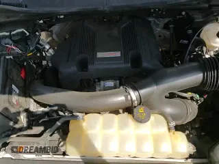 ✅ 2018 Ford F-150 Raptor • VIN: 1FTFW1RG2JFD76339 • Lot: 65973145. Listed on Copart with 109,676 mi. Free auction sales archive from the USA and detailed vehicle history report at DreamBid. Image 14.