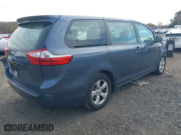 ✅ 2016 Toyota Sienna L • VIN: 5TDZK3DC5GS733952 • Lot: 43434368. Wystawiony na IAAI z przebiegiem 72 661 mil. Bezpłatny archiwum sprzedaży aukcyjnych z USA i szczegółowy raport historii pojazdu na DreamBid. Zdjęcie 4.