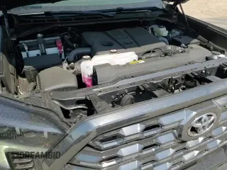 ✅ 2025 Toyota Tundra Platinum • VIN: 5TFNA5DB3SX288554 • Lot: 66720195. Wystawiony na Copart z przebiegiem 3 453 mil. Bezpłatny archiwum sprzedaży aukcyjnych z USA i szczegółowy raport historii pojazdu na DreamBid. Zdjęcie 13.