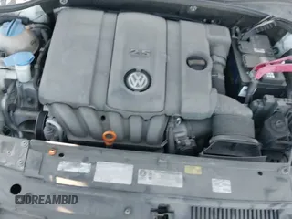 ✅ 2013 Volkswagen Passat SE • VIN: 1VWBP7A35DC088678 • Лот: 42629694. Опубликован ранее на IAAI с пробегом 111 006 миль. Бесплатный доступ к архиву аукционных продаж из США и подробный отчёт об истории автомобиля на DreamBid. Изображение 18.