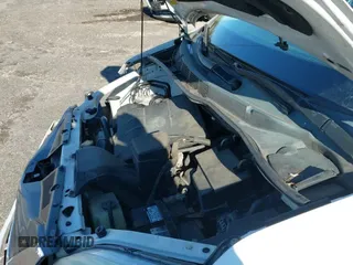 ✅ 2011 Toyota Sienna XLE • VIN: 5TDYK3DC7BS160928 • Lot: 43762409. Listed on IAAI with 121,844 mi. Free auction sales archive from the USA and detailed vehicle history report at DreamBid. Image 18.