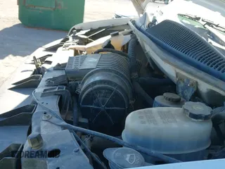 ✅ 2012 GMC Savana Cargo • VIN: 1GTW7FCA6C1184548 • Lot: 41293867. Wystawiony na IAAI z przebiegiem 552 486 mil. Bezpłatny archiwum sprzedaży aukcyjnych z USA i szczegółowy raport historii pojazdu na DreamBid. Zdjęcie 18.