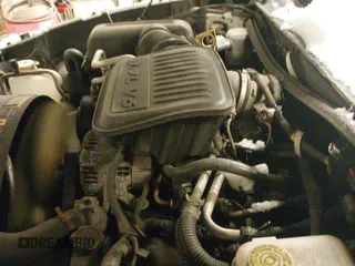 2005 Dodge Dakota ST z VIN 1D7HW28K05S305504, wystawiony jako IAAI lot #41383474 z przebiegiem 130 079 mil mil oraz . Historia ofert i sprzedaży dostępna na DreamBid. Obrazek 12.