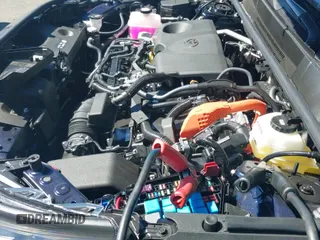 ✅ 2025 Toyota RAV4 Hybrid XLE Premium • VIN: JTMB6RFV4SD164328 • Lot: 43079639. Wystawiony na IAAI z przebiegiem 2 271 mil. Bezpłatny archiwum sprzedaży aukcyjnych z USA i szczegółowy raport historii pojazdu na DreamBid. Zdjęcie 12.