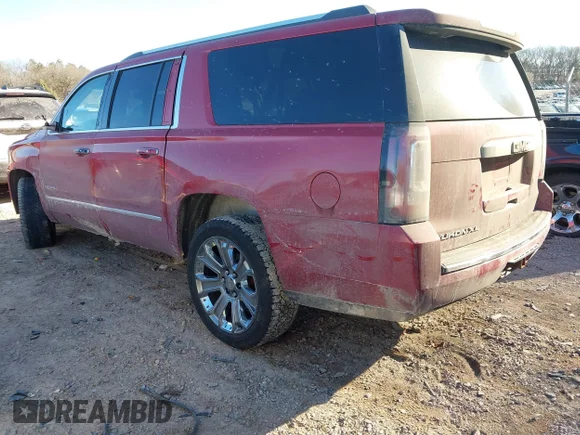 ✅ 2015 GMC Yukon XL Denali • VIN: 1GKS2JKJXFR224688 • Lot: 41463992. Wystawiony na IAAI z przebiegiem 78 146 mil. Bezpłatny archiwum sprzedaży aukcyjnych z USA i szczegółowy raport historii pojazdu na DreamBid. Zdjęcie 3.