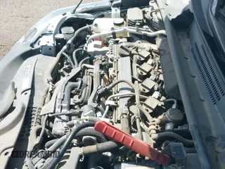 ✅ 2022 Toyota Corolla SE • VIN: 5YFS4MCE1NP098397 • Lot: 43029353. Wystawiony na IAAI z przebiegiem 71 377 mil. Bezpłatny archiwum sprzedaży aukcyjnych z USA i szczegółowy raport historii pojazdu na DreamBid. Zdjęcie 19.