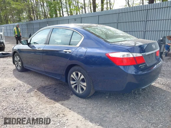 ✅ 2015 Honda Accord LX • VIN: 1HGCR2F33FA226182 • Lot: 45102192. Wystawiony na IAAI z przebiegiem 208 597 mil. Bezpłatny archiwum sprzedaży aukcyjnych z USA i szczegółowy raport historii pojazdu na DreamBid. Zdjęcie 3.