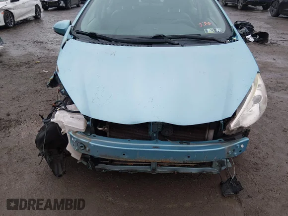 ✅ 2012 Toyota Prius Two • VIN: JTDKDTB35C1007465 • Lot: 44559659. Wystawiony na IAAI z przebiegiem Nie podano. Bezpłatny archiwum sprzedaży aukcyjnych z USA i szczegółowy raport historii pojazdu na DreamBid. Zdjęcie 6.