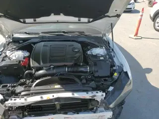 ✅ 2019 Jaguar XE 25t • VIN: SAJAS4FX5KCP52418 • Lot: 68367795. Wystawiony na Copart z przebiegiem 83 954 mil. Bezpłatny archiwum sprzedaży aukcyjnych z USA i szczegółowy raport historii pojazdu na DreamBid. Zdjęcie 14.